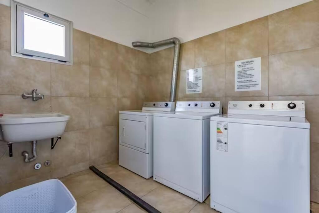 Hermoso Studio En Recoleta Con Piscina Y Laundry Buenos Aires Exterior photo