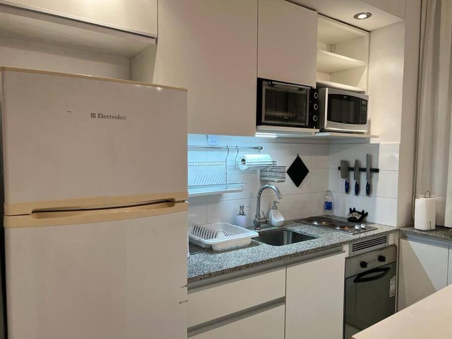 Hermoso Studio En Recoleta Con Piscina Y Laundry Buenos Aires Exterior photo